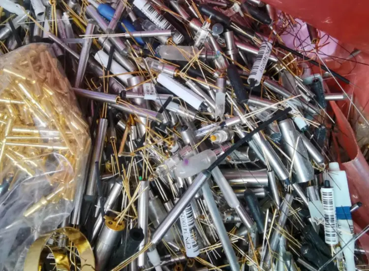 Uji Pemisahan Bertingkat dan Pemulihan Limbah Polimetalik