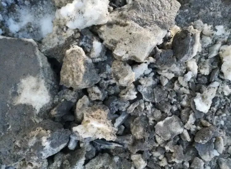 Uji Pemulihan Komprehensif Logam Berharga dari Terak Tanur Tinggi