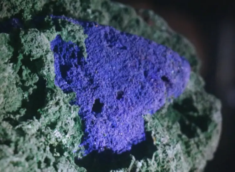 Uji Pengolahan Mineral Azurite