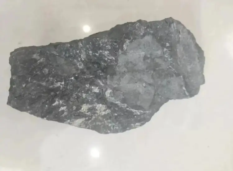 Uji flotasi bijih molibdenum